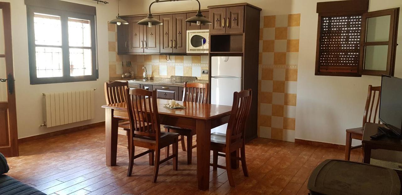 Alojamiento Rural Casa Inocente La Toba  Extérieur photo